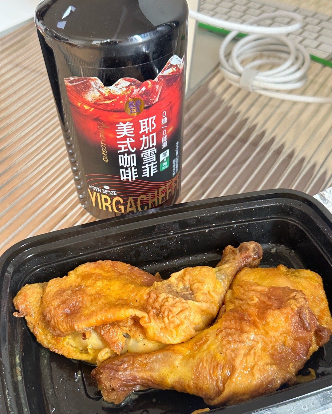 我对盒马这个咖啡有滤镜，因为第一次喝第二天瘦了一斤半，后来就老买但没这效果了。 