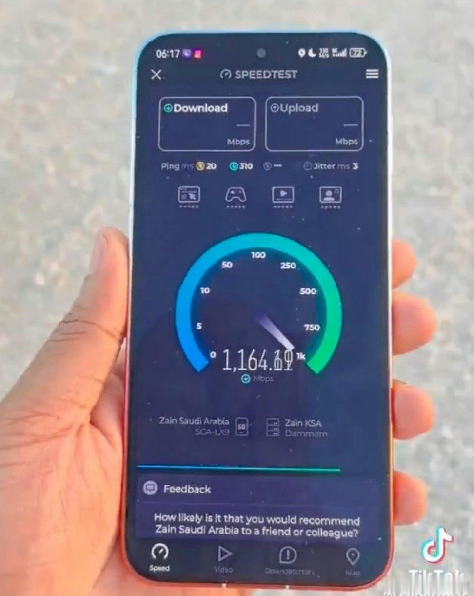 华为Pura90海外版显示5G海外博主实测Pura90国际版成功亮出5G标识，网