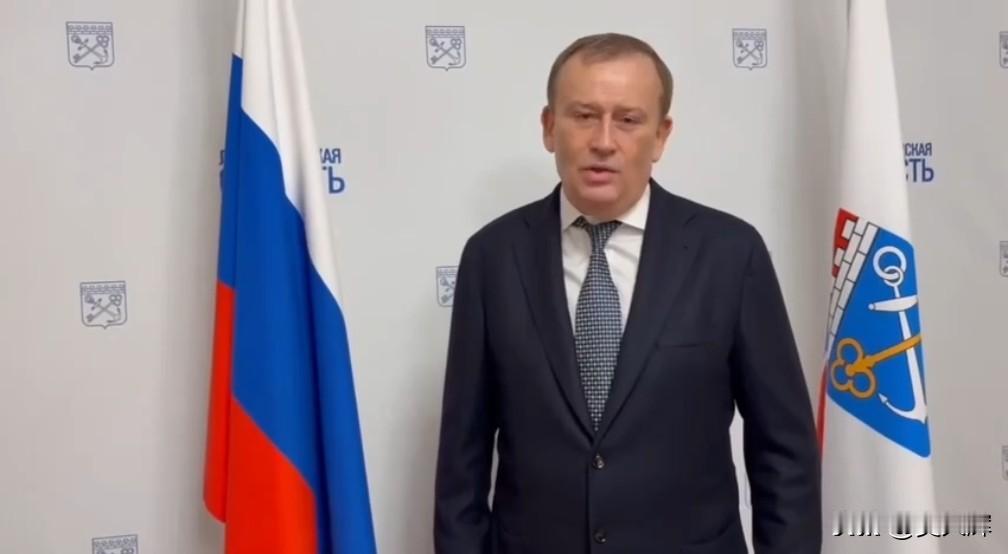 面对乌克兰无人机常态化威胁，俄启动预备役全民式防空
 
4月17日，就在列宁格勒