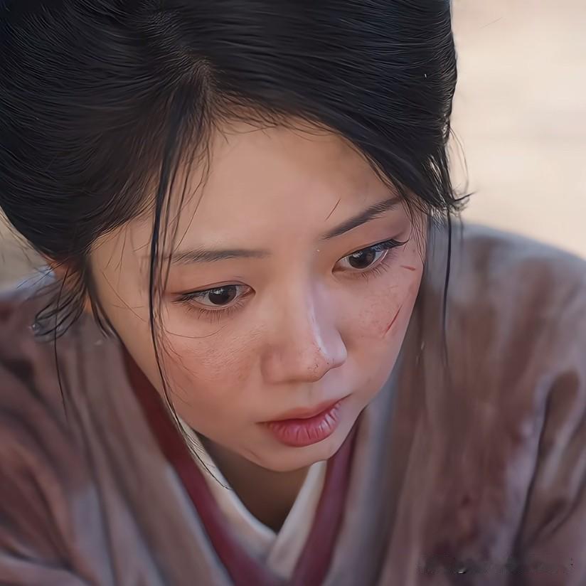 许兰香这种女人
要是放到现在的社会里
大概率是
没人敢娶的吧？

虽然她为人和善
