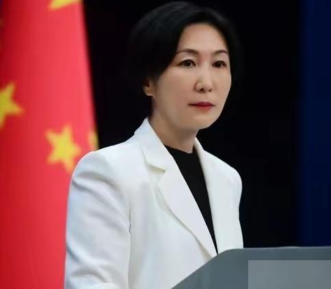中国外交部深夜发布重磅消
6月17日深夜，中国外交部官网公布王毅同伊朗外长阿拉格