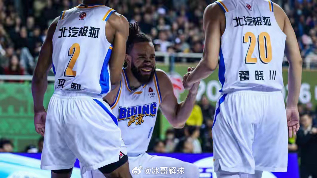 4月1日CBA，北京北汽客场66-81惨败浙江稠州。赵睿赛前热身拉伤缺阵，北京攻