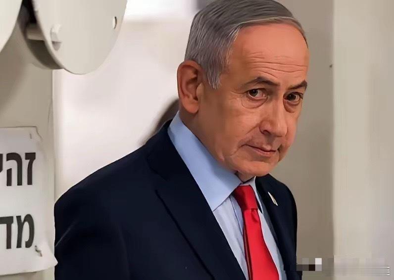 美国的主张他不听，伊朗的善意他不理，巴基斯坦的调停他无视，他就是一心的打仗，没有