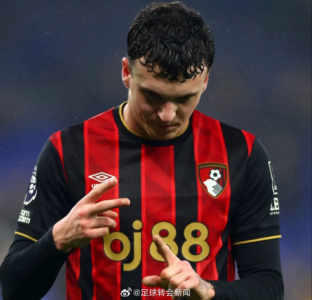 阿森纳方面推主HandofArsenal消息，埃弗顿已经对本怀特展示出了强烈的兴