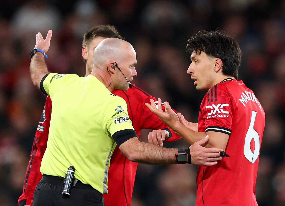 📢 最新消息：曼联计划对利桑德罗·马丁内斯在对阵利兹联比赛中的红牌提出上诉。消