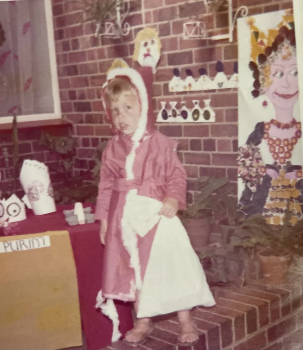 伊隆·马斯克 4 岁时就扮演圣诞老人。