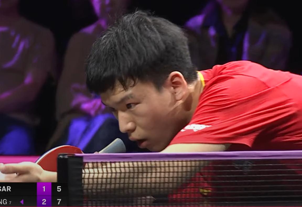 向鹏3:1胜了阿萨尔，但和王楚钦差距很大

向鹏打完仁川冠军赛后，
状态一直低迷