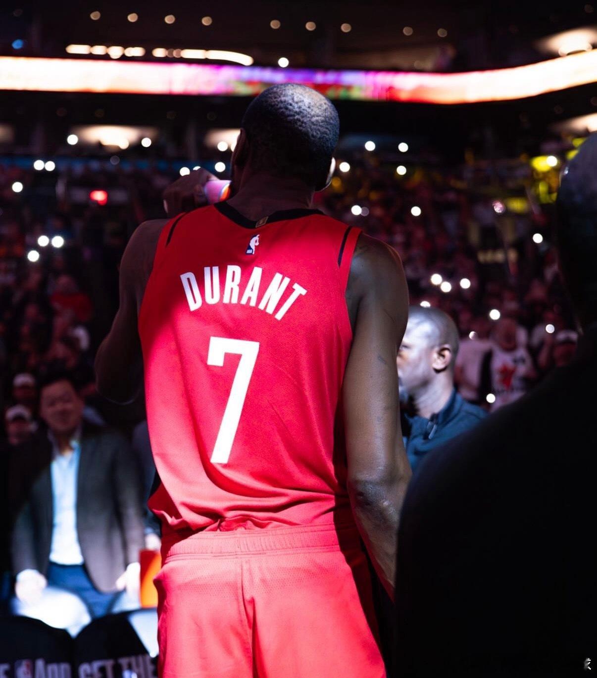 好消息是，最后一场火箭也能彻彻底底轮休主力了阿杜太累了！！！森林狼vs火箭休斯顿