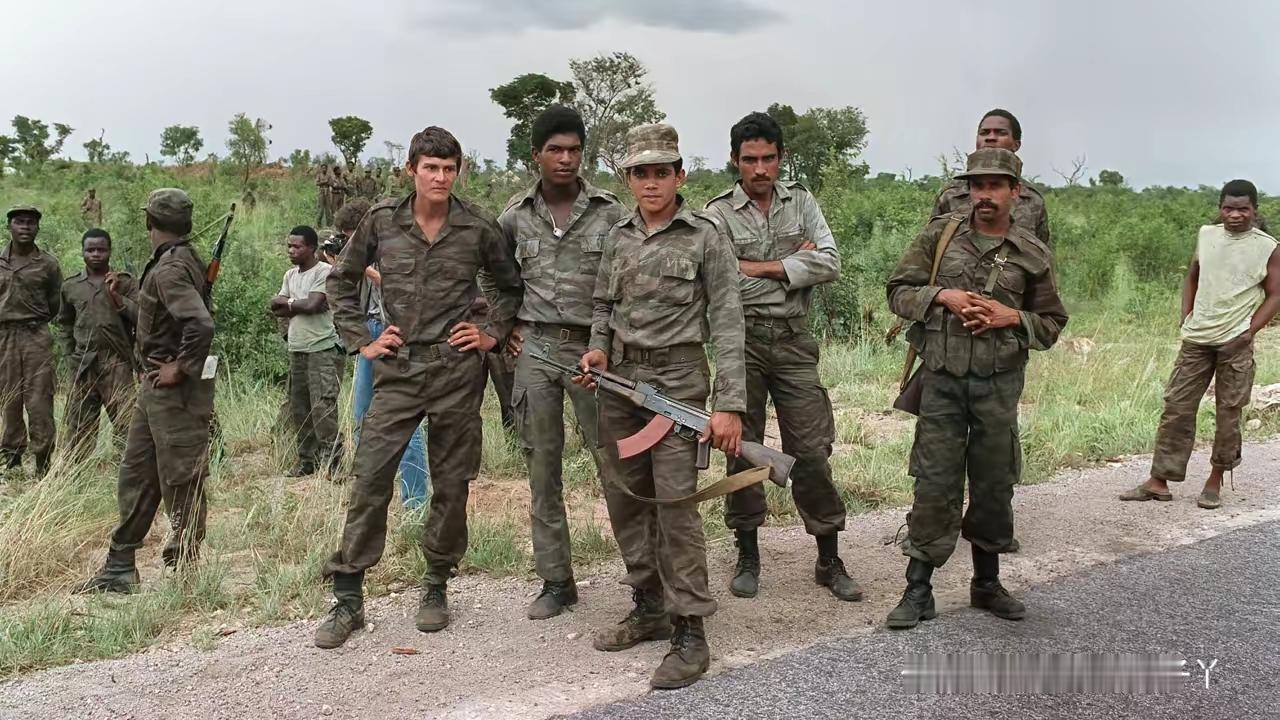 古巴当前面临的困境，核心确实是经济基础打得不够扎实，这一判断客观且真实。长期以来