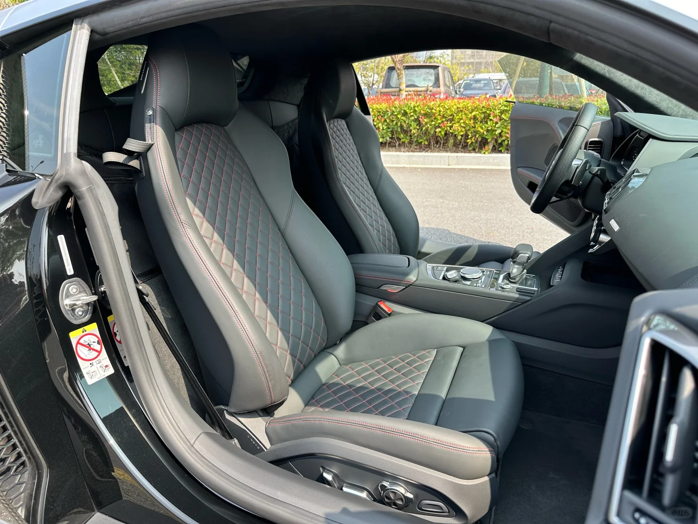 个人转让奥迪R8 2022款 V10 Coupe performa