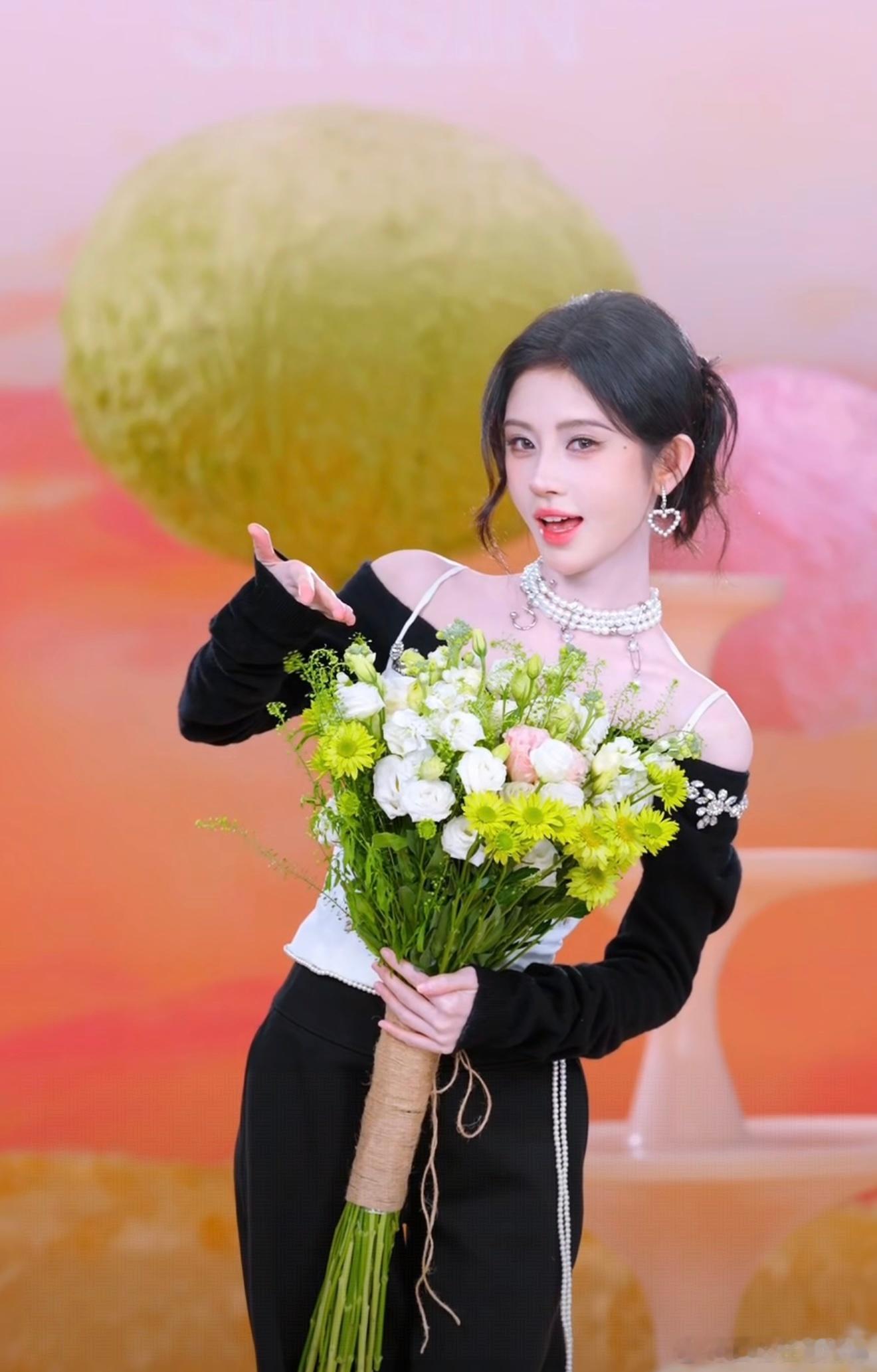 鞠婧祎千香 🌸鞠婧祎 