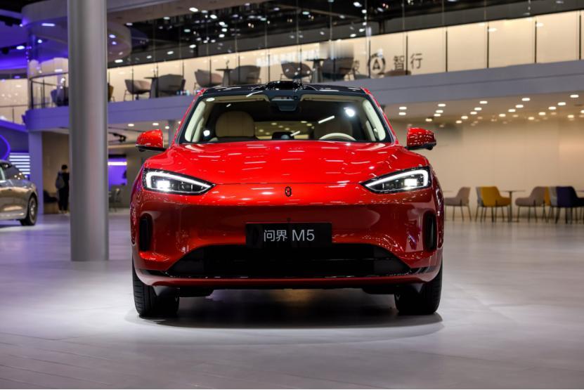 续航焦虑终结者？广州车展问界新M5 Ultra表现挺亮眼
续航表现与能耗经济性是