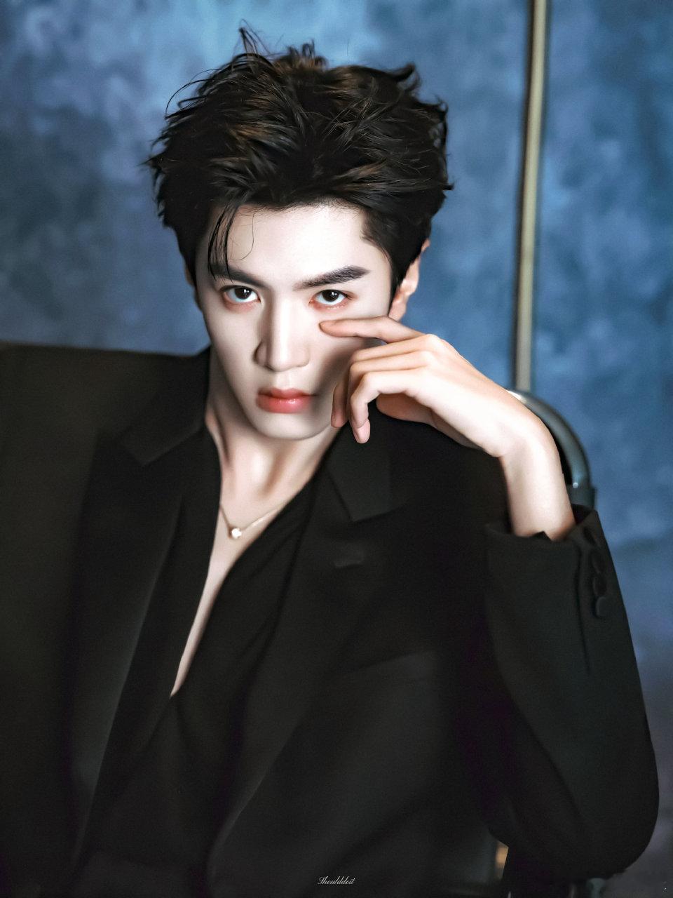 疑似陈哲远本人想的脚本 管家喊“少爷，小姐没踪影”，陈哲远抄起拖鞋就拍，卡点BG