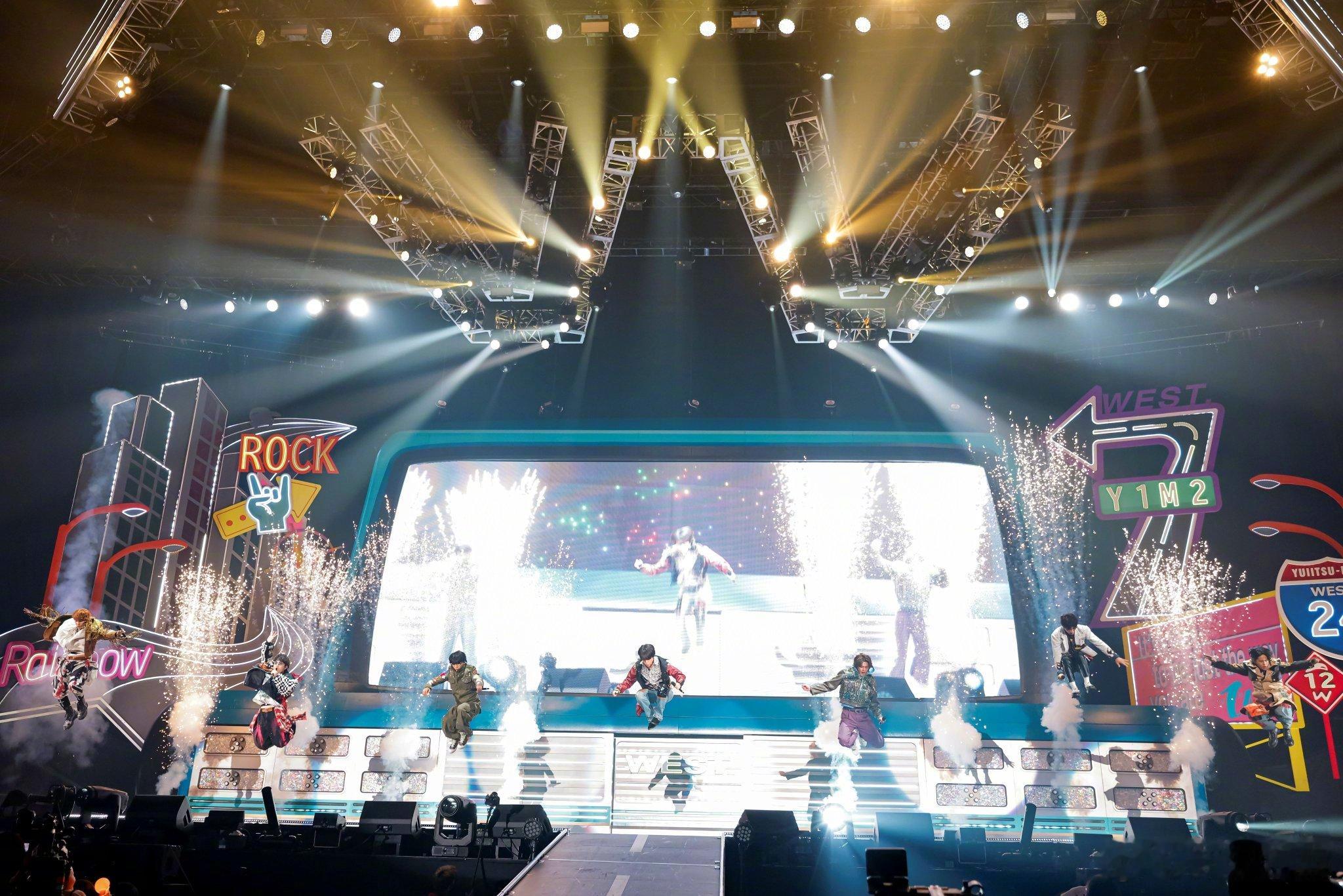 WEST点WEST. 的Arena巡演《WEST. LIVE TOUR 2026