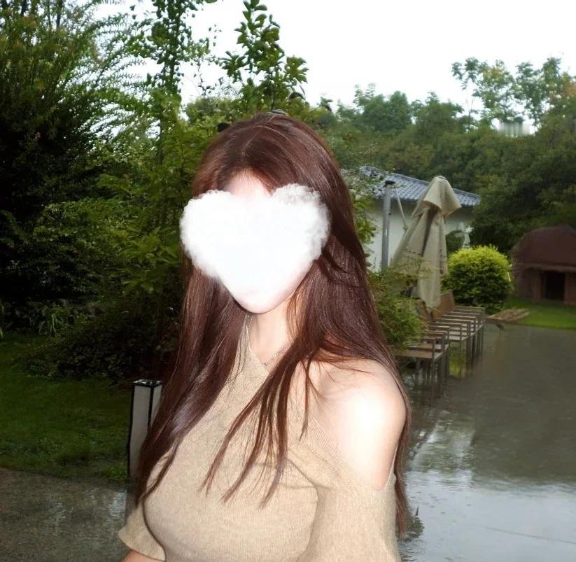 常熟
女生99年，身高163，本科，目前在机关幼儿园在编老师，常熟有房，独生子女