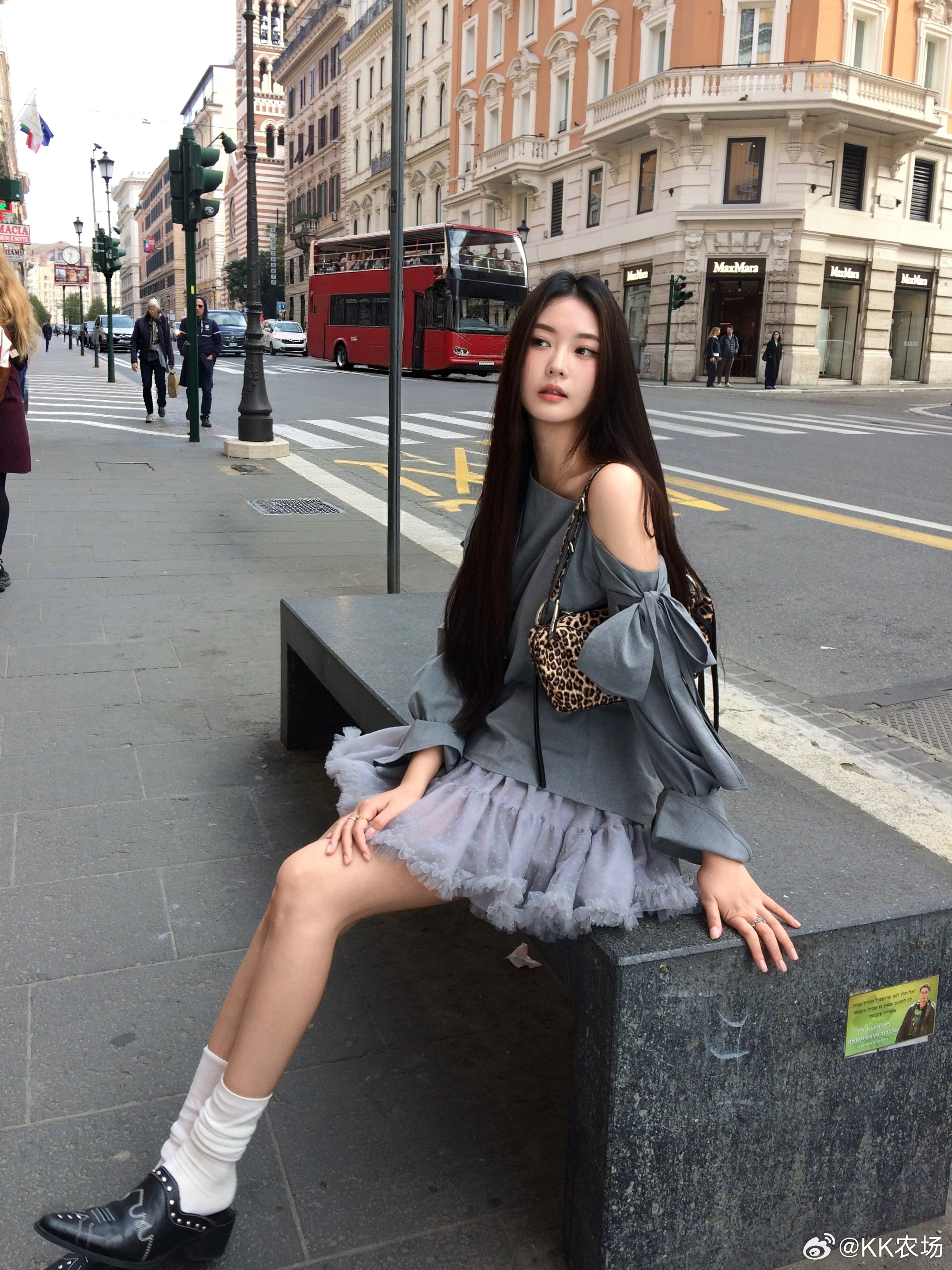 久违穿上了小裙子🪙 