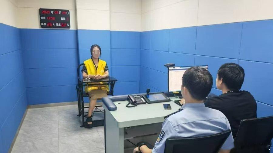 三个戆黄牛顶个周杰伦？现在上海滩最炙手可热的礼品是什么？周杰伦的演唱会票子。要是
