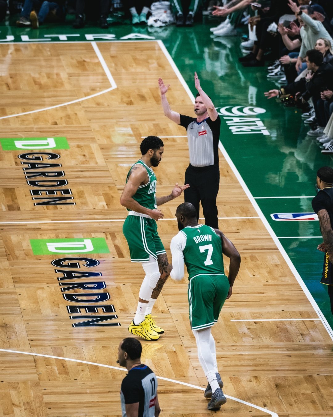 前NBA球员杰森-威廉姆斯在一档节目中谈到了阵容设想，并表示相比于字母哥和塔图姆