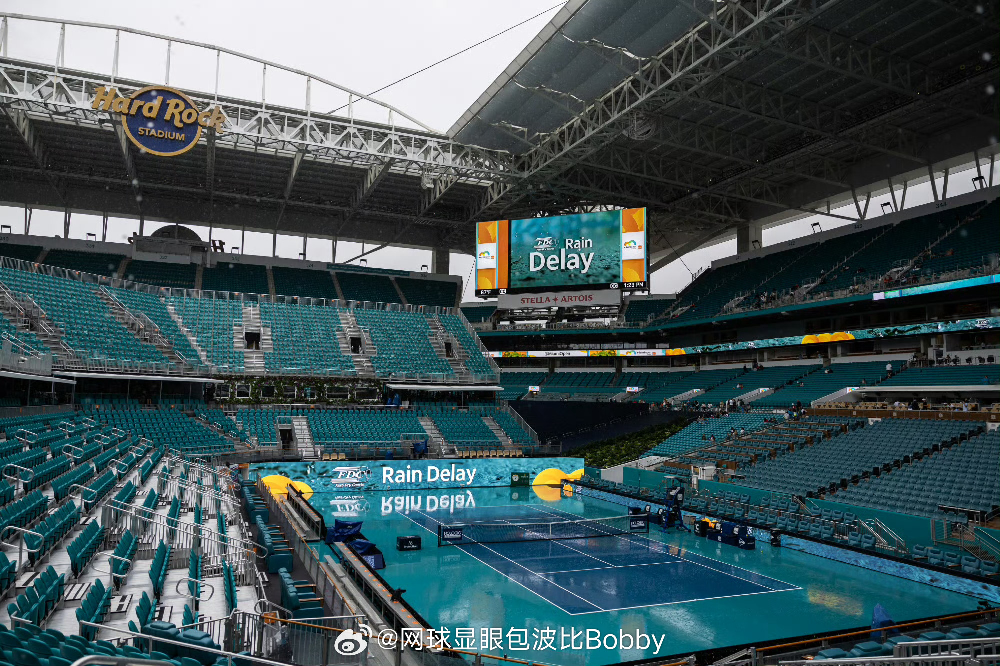 迈阿密1000赛 比赛取消🚫迈阿密站周三所有比赛因为雨水取消 了，大家不用等了