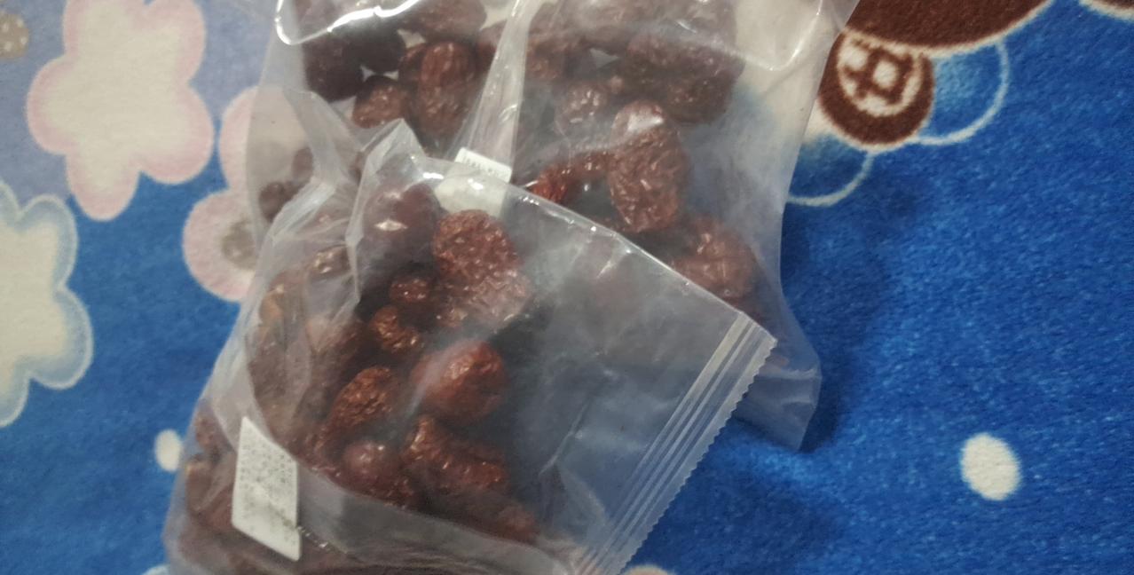 今年冬天的不同是我在拼多多上买了好多东西有吃的，还有穿的，你都是买的什么啊？欢迎