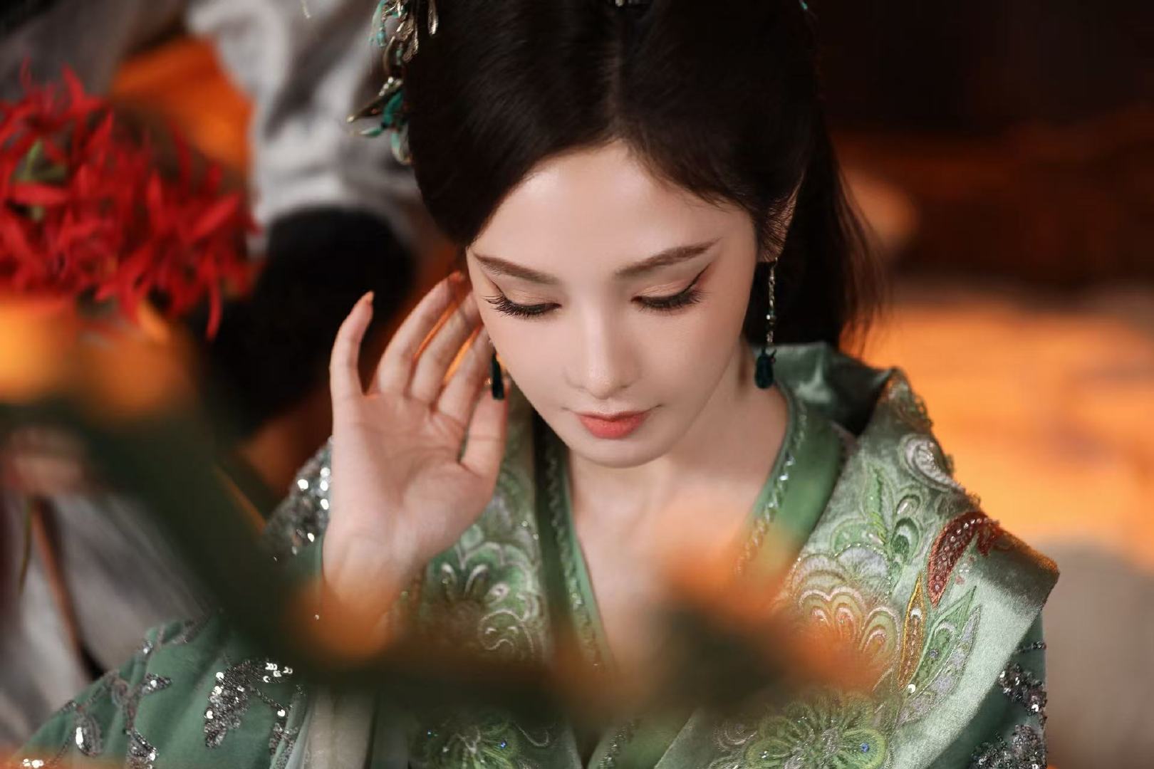 朝无念开机 朝无念 谁被彭小苒陈鹤一组合爽到了！《朝无念》告别工业糖精恋爱套路，