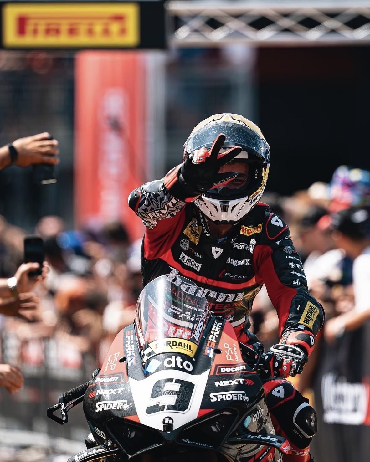 刚开始看wsbk经常听到厂队、卫星队、独立车队，很多人分不清。
其实厂队就是厂商