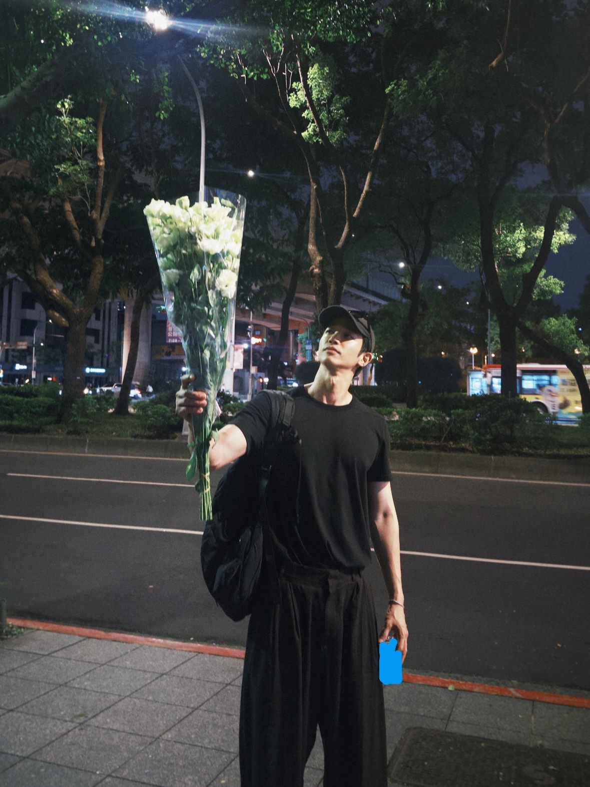刘以豪 