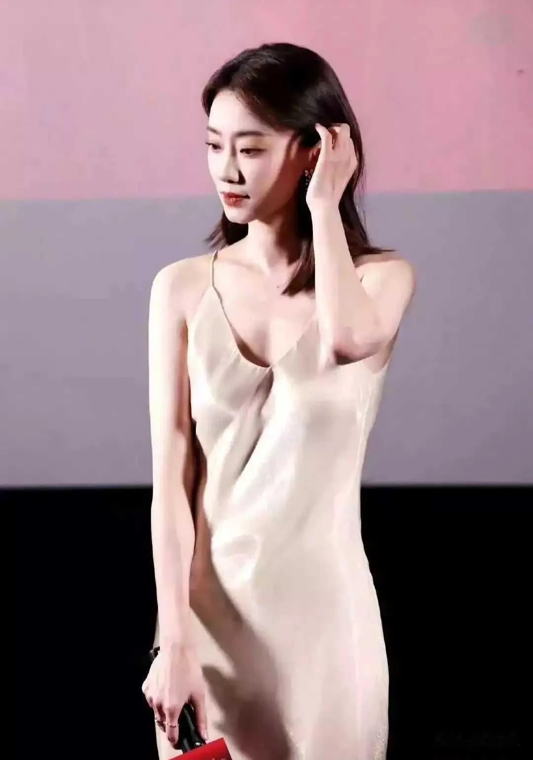 张小斐这身材称得上喜剧界第一人了 