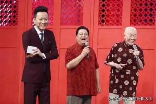 相声界辈太悬殊了！李金斗和郭德纲同辈，79岁辈分却很小，管同岁的常宝丰叫师爷！曲
