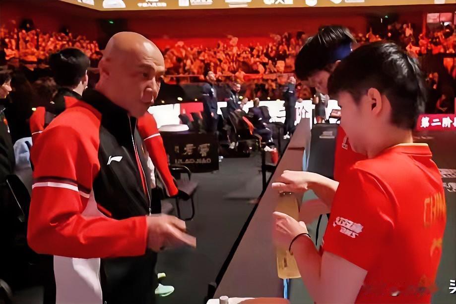 国乒混双组长肖战教练，要用一个个冠军弥补王楚钦和孙颖莎！

巴奧前肖指导表示，我