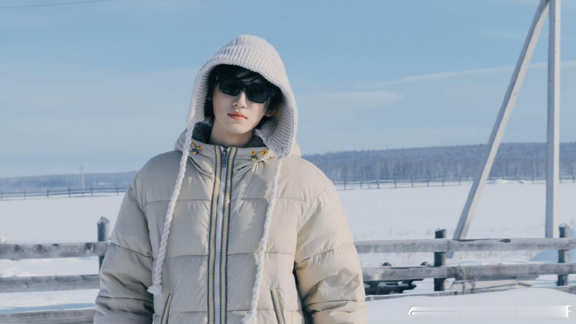 宋亚雪地白馒头宋亚雪地白馒头 