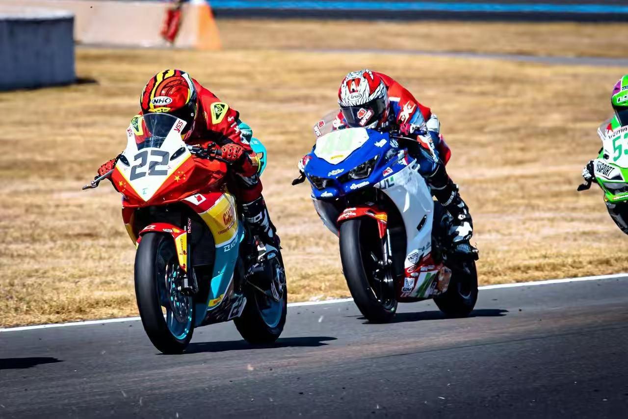 WSBK法国站前瞻：24场赢23场，Bulega的统治该被庆祝还是警惕？
9月4