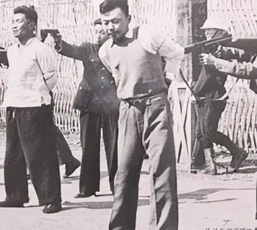 1941年，地下党员宋更新被枪决三枪未死！脸颊中弹后竟爬回弟弟家，只说一句：“快