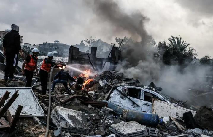 越闹越大！968人死亡震动全球，美国开始后撤，以色列提出新要求





这场冲