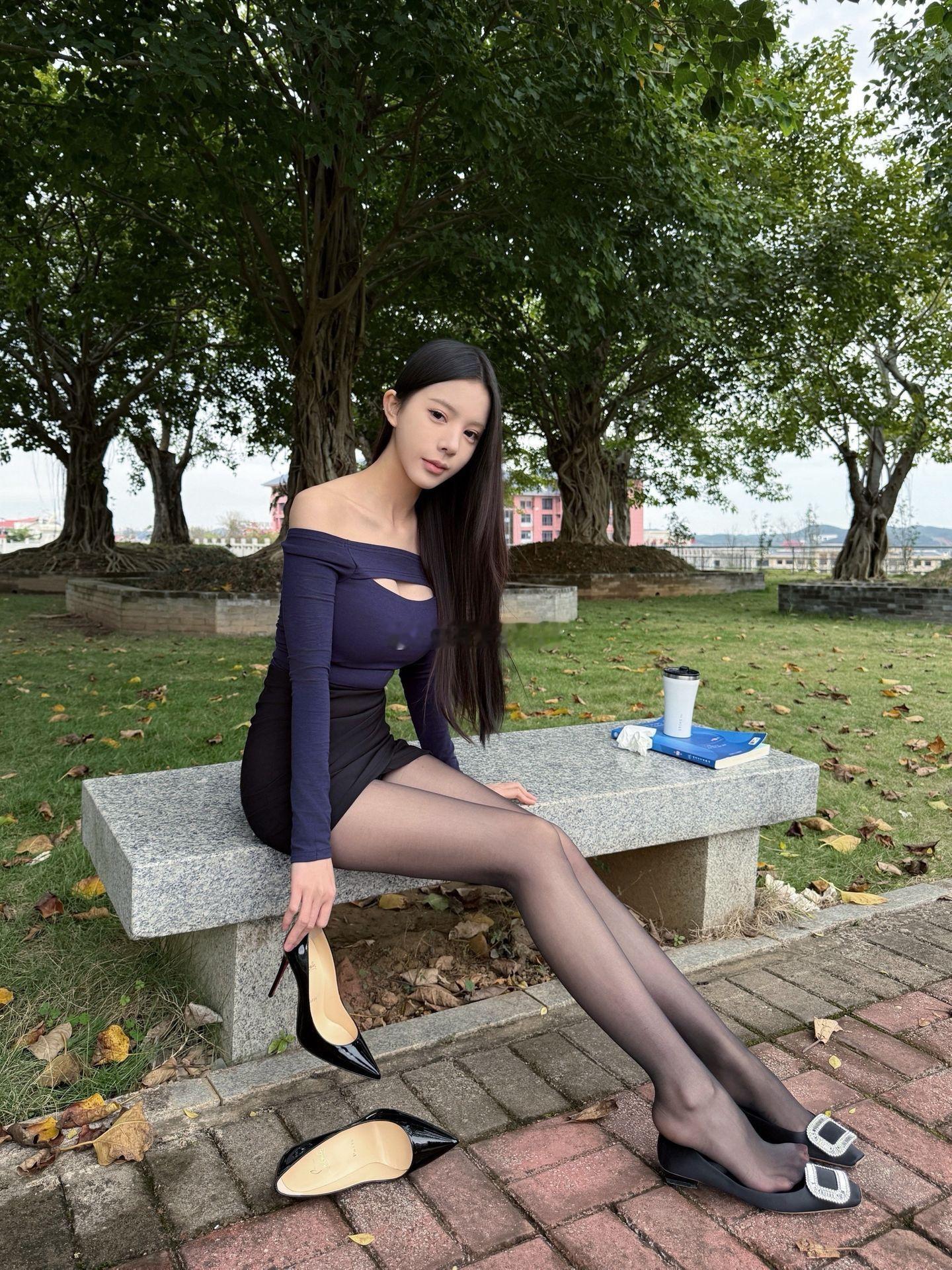 走累了，坐下歇歇脚消消汗，散散味吧 