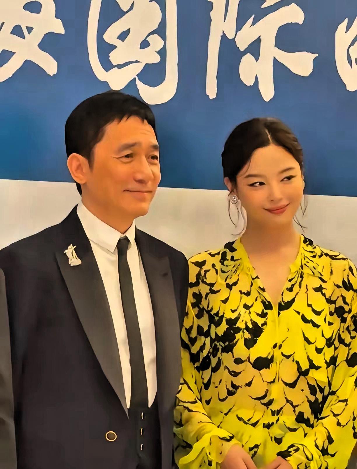 辛芷蕾演技好不好，
我不评价，
但我敢确定一件事，就是辛芷蕾这个人，人品真的很高