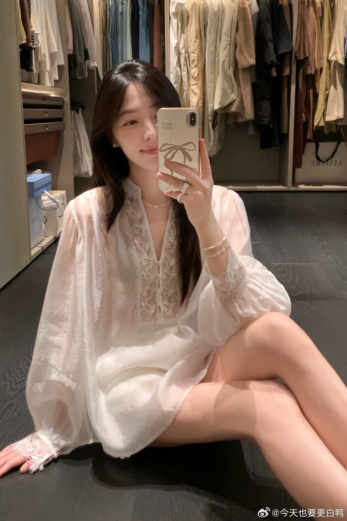 开启新一波的搭配日常！搭了一套非常女人的，喜欢～ 