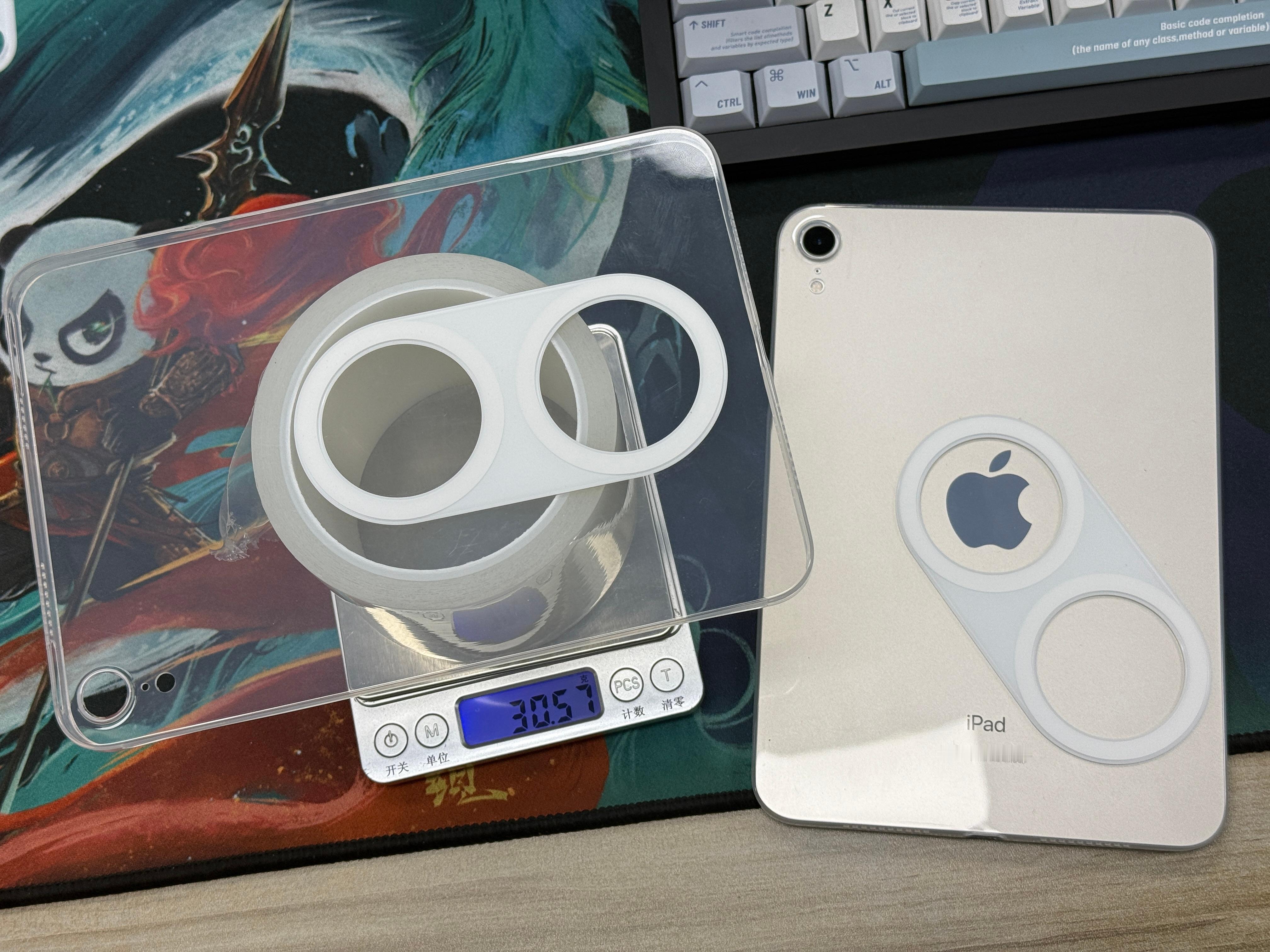 iPad mini6/7超薄晶透，加上双磁环，重量才30.5克。四年前做的一款壳