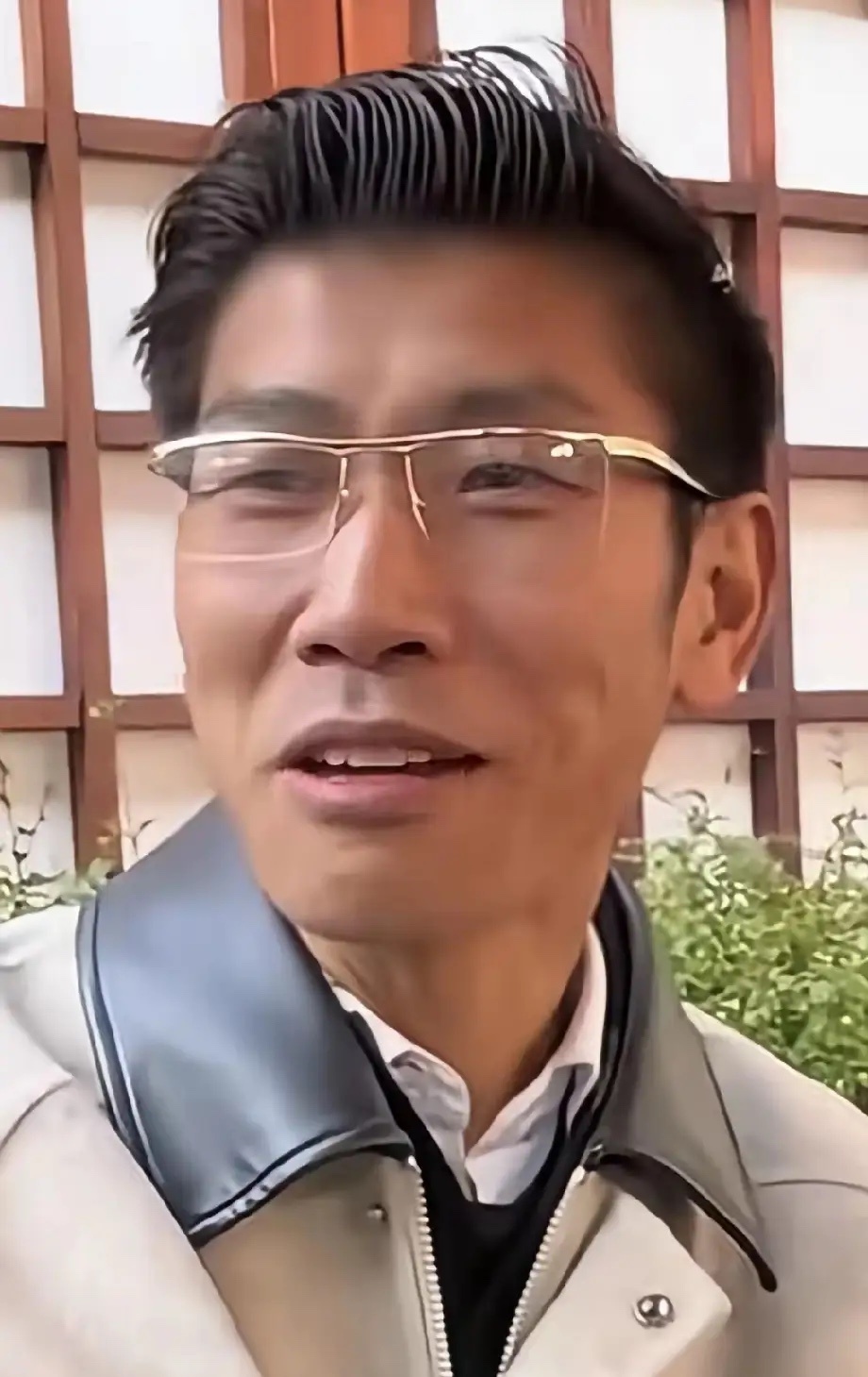 张半仙，明天A股下跌有点猛，可能超过俄乌战争那次的幅度。走势可能是这样子的，直接