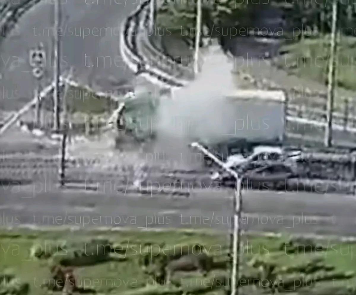 俄媒报道，当地时间18日，别尔哥罗德州代州长舒瓦耶夫通报，乌军17日袭击了该州一
