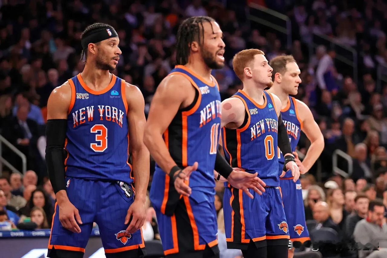 本赛季受伤最多的球队

1. 尼克斯队——罗宾逊缺席 50 场比赛，OG 缺席 