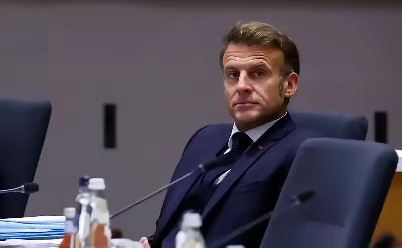 来了，来了，他们的真面目都露出来了！
随着法国的马克龙这几天露出獠牙，提出要对我