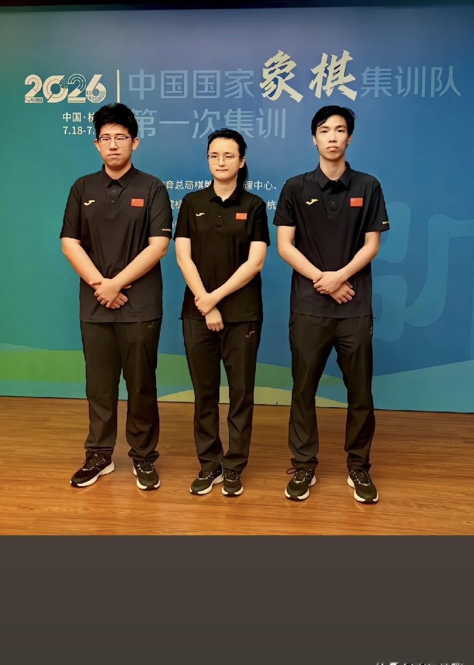 看到名单公布，王禹博、程宇东、唐丹入选。
王禹博和唐丹都是张强老师的学生。
这事