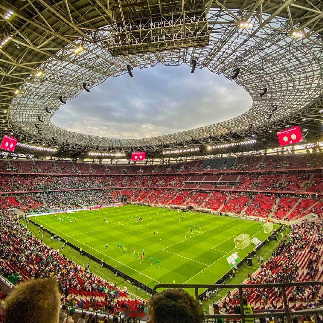 欧冠决赛巴黎对阵阿森纳 🏟️🇭🇺提醒：巴黎圣日耳曼与阿森纳的欧冠决赛将在布
