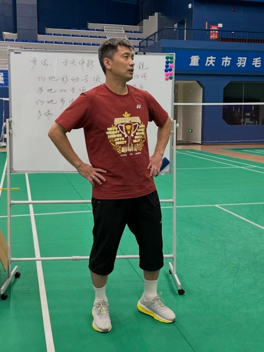 坏了坏了师承到七分裤了………………P1/2源：阿茉一路敞亮 