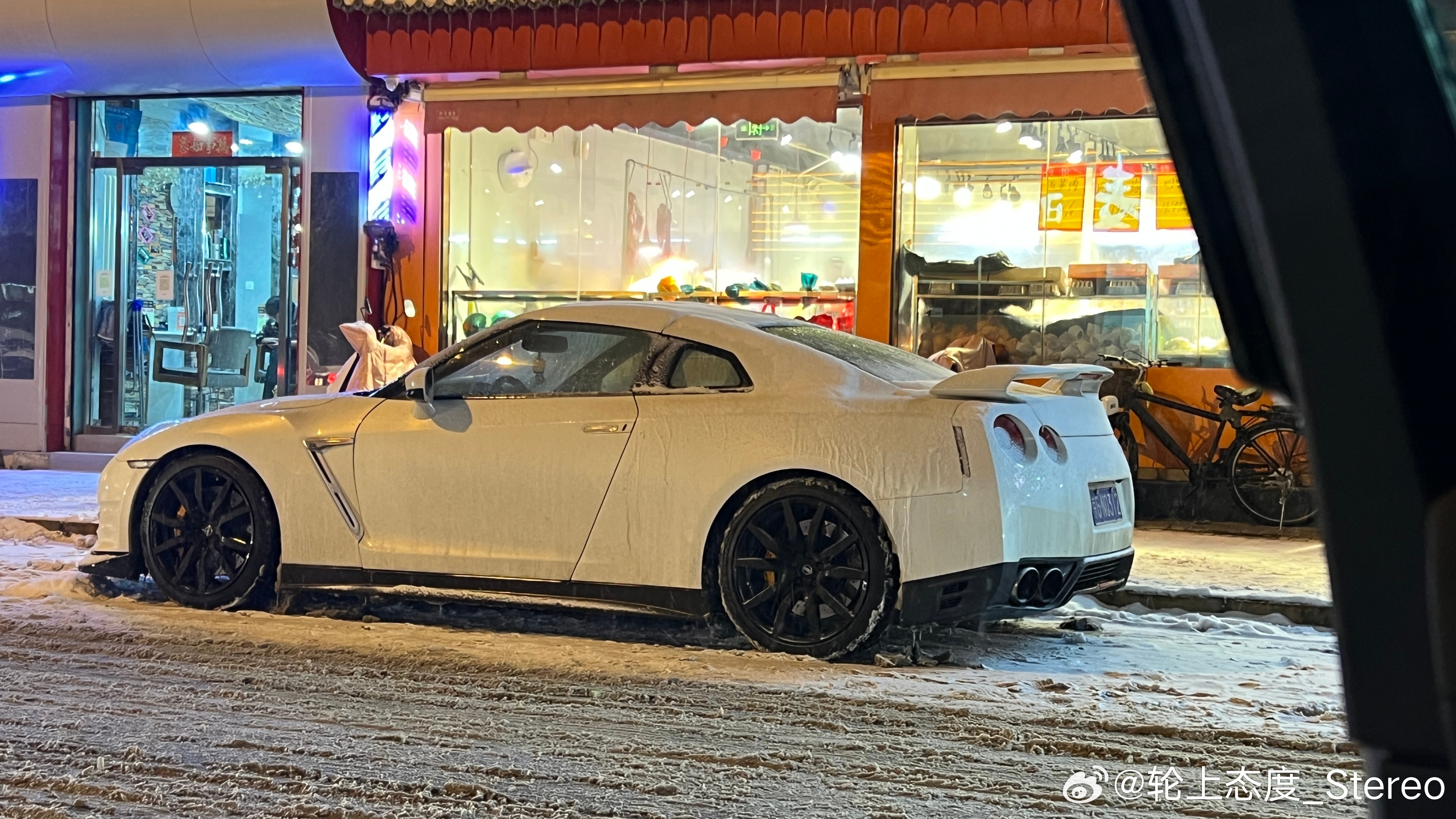 下雪天该开什么出门一目了然了[老师好][老师好][老师好]  ​​​