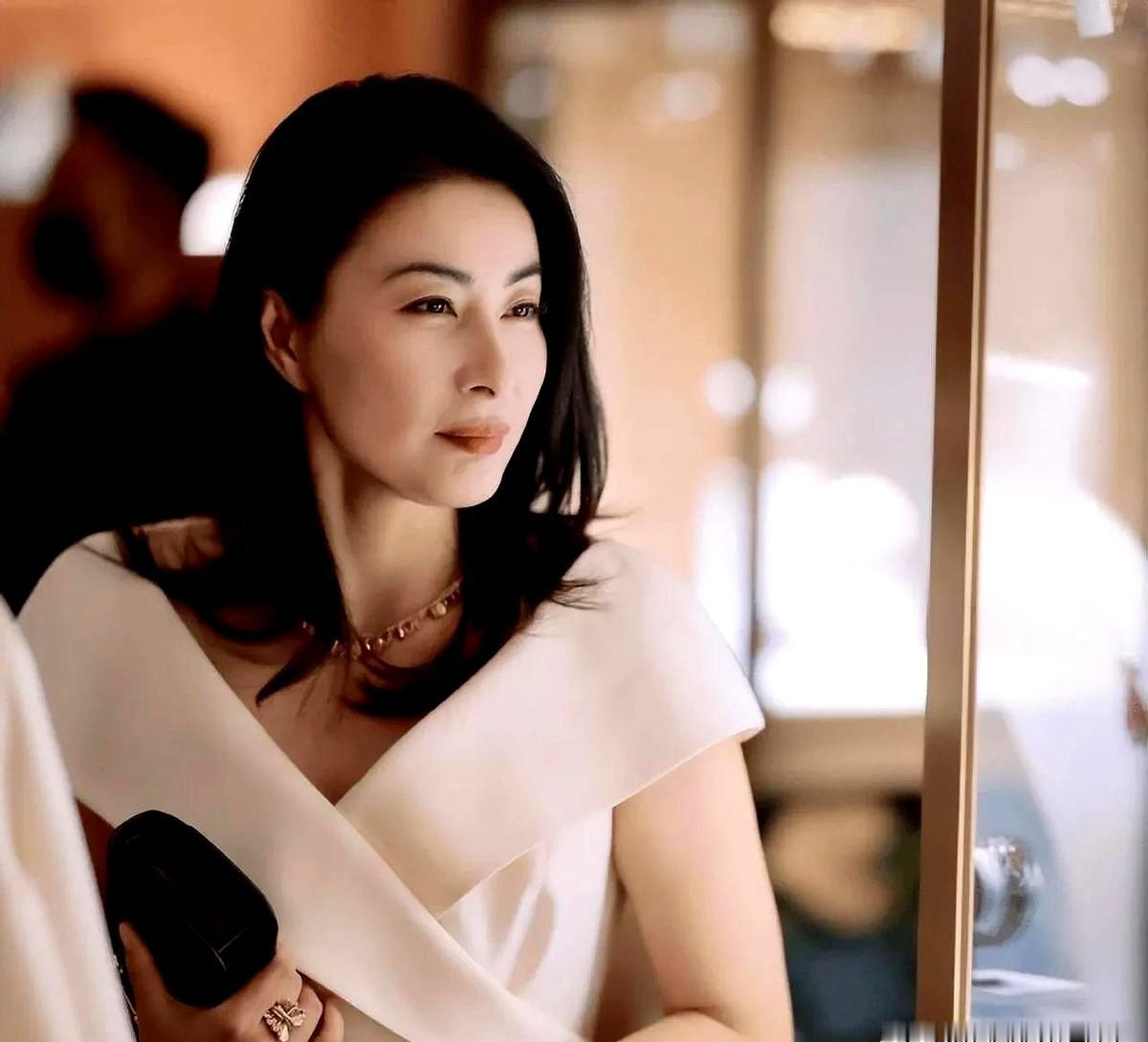 大部分人都不了解豪门的财产结构。霍家虽然看起来非常富有，但实际操作中现金大多是公