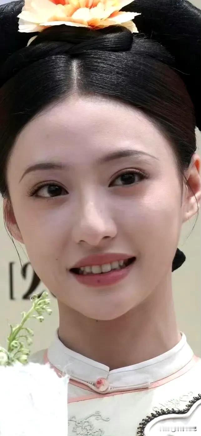 胡连馨 x 古装开机怼脸生图