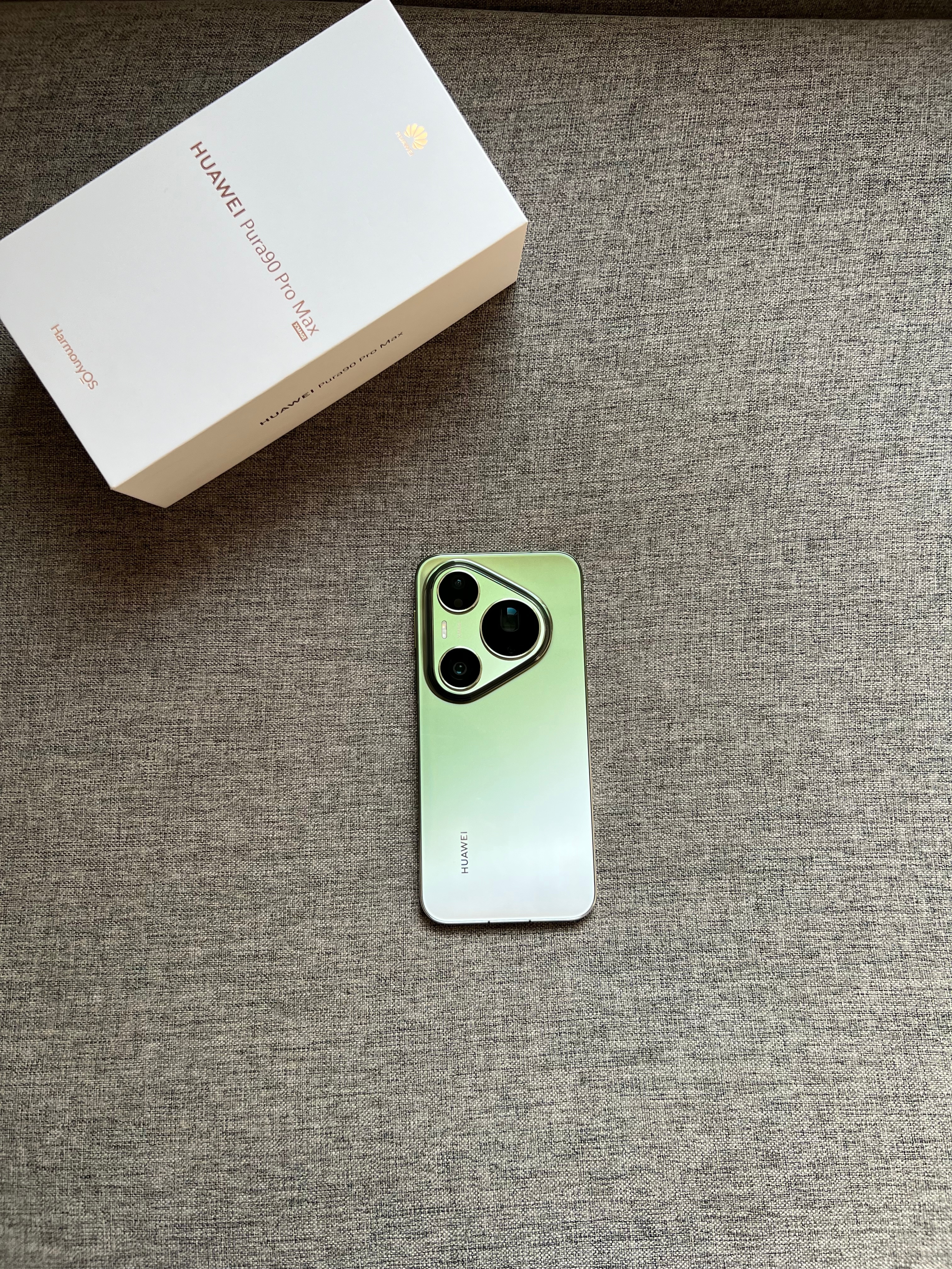 华为Pura90 Pro Max 16+1TB 翡翠湖，99新全套，带价值899