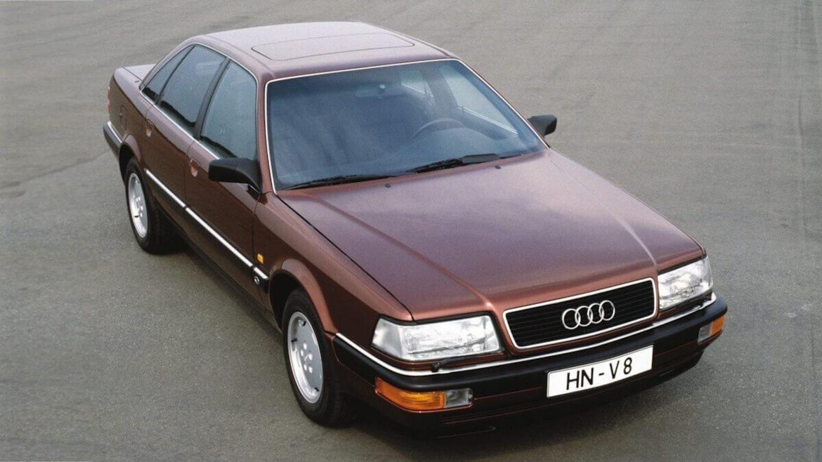 现在的电车造型都在往“未来感”、“科技感”方向靠拢，如果反其道而行之，复活这些古